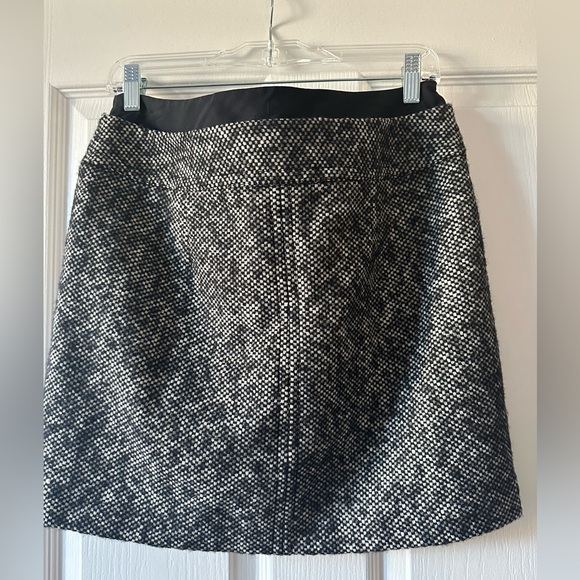 LOFT wool tweed black & white mini skirt - Picture 3 of 10